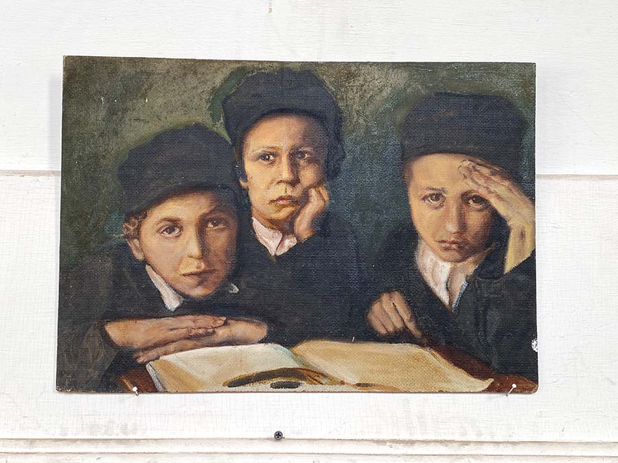 portait of 3 young boys at yeshiva school